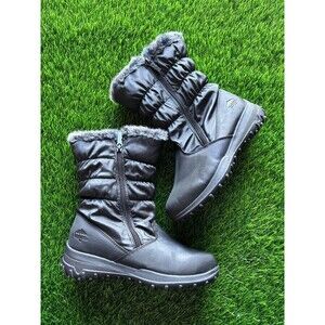 Totes Women's Black Quilted Winter Boots with Fur Trim sz 8